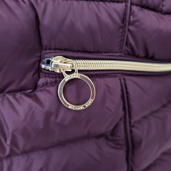 EUC MICHAEL KORS Puffy lightweight Jacket Burgundy 1X - Picture 3 of 16